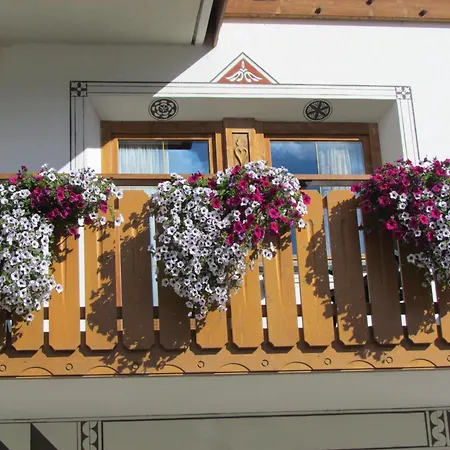 Hotel Duc De Rohan-2